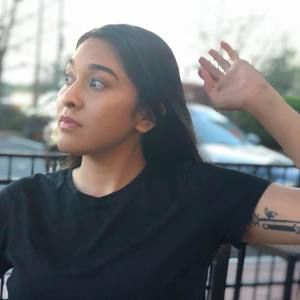 Meet your Posher, Iris